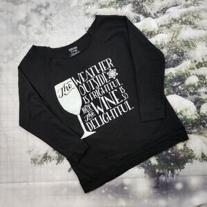 Black Frightful Weather Delightful Wine Fleece Top size Small